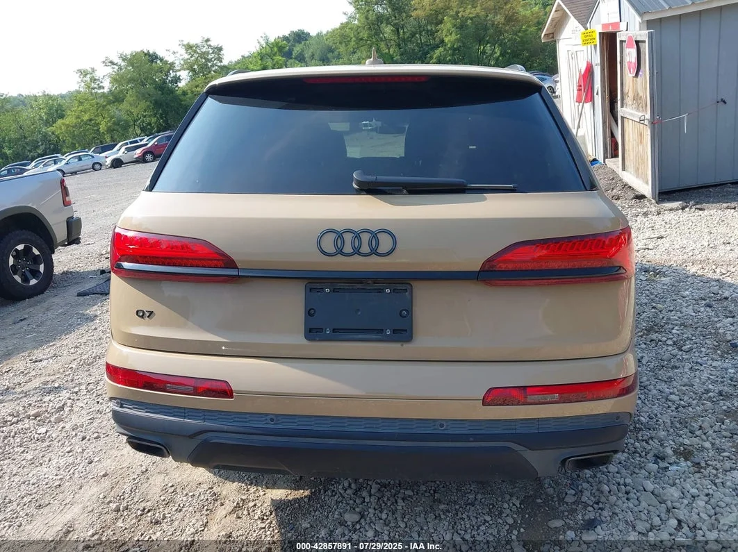 2025 Audi Q7 VIN WA1LCBF75SD020609 photo 16